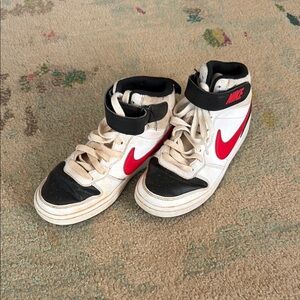 Nike Kids High-Top Sneakers - Black, White, and Red